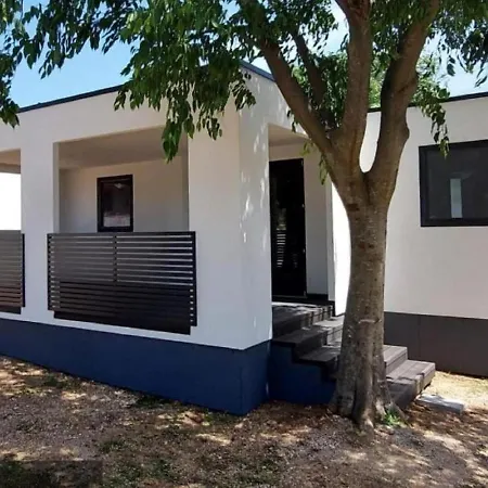 Feriehus Mobile In With Garden