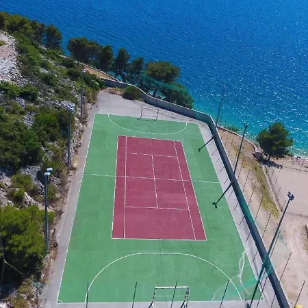 Mobile 70m Distant From Holiday home Drage
