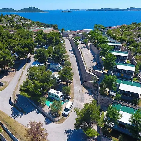 Mobile In With Garden Drage