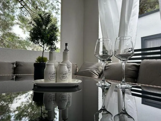 Mobile In With Garden