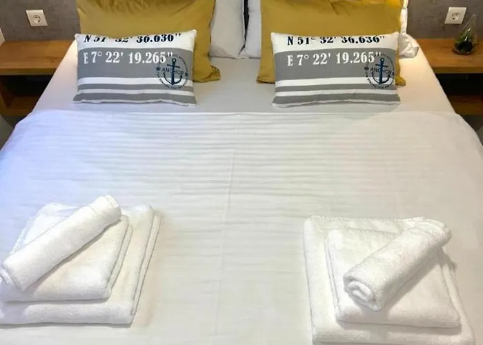 Mobile In With Garden 別荘 *