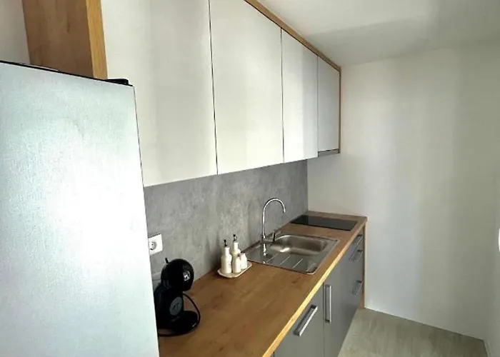 Mobile In With Garden Feriehus Drage