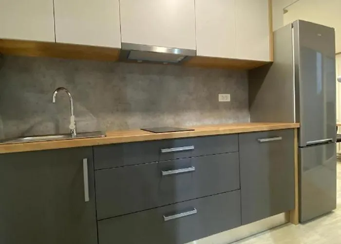 Mobile In With Garden