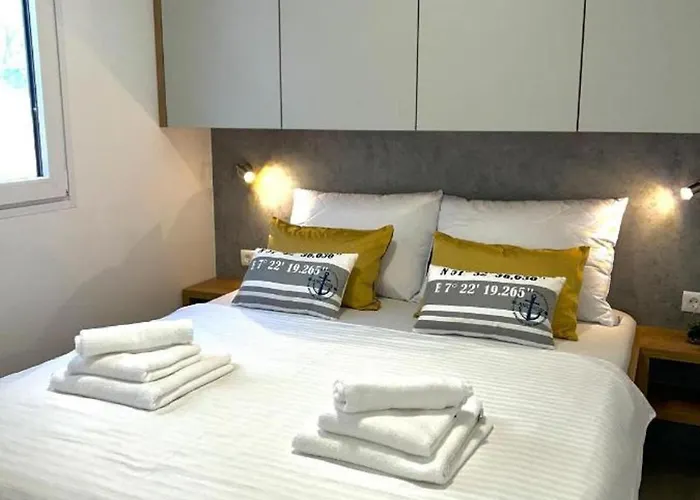 Mobile In With Garden Feriehus Drage